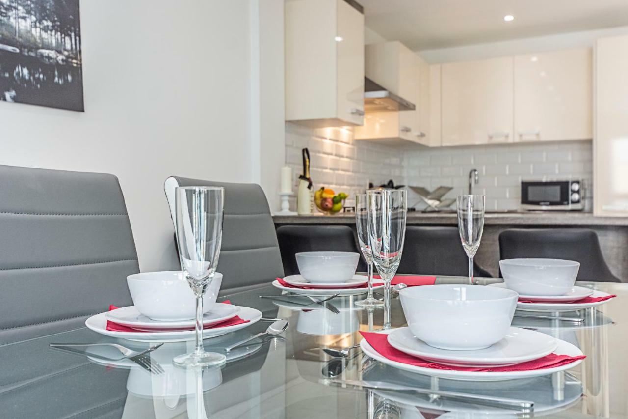 Modern Apartment Canary Wharf London Exterior foto