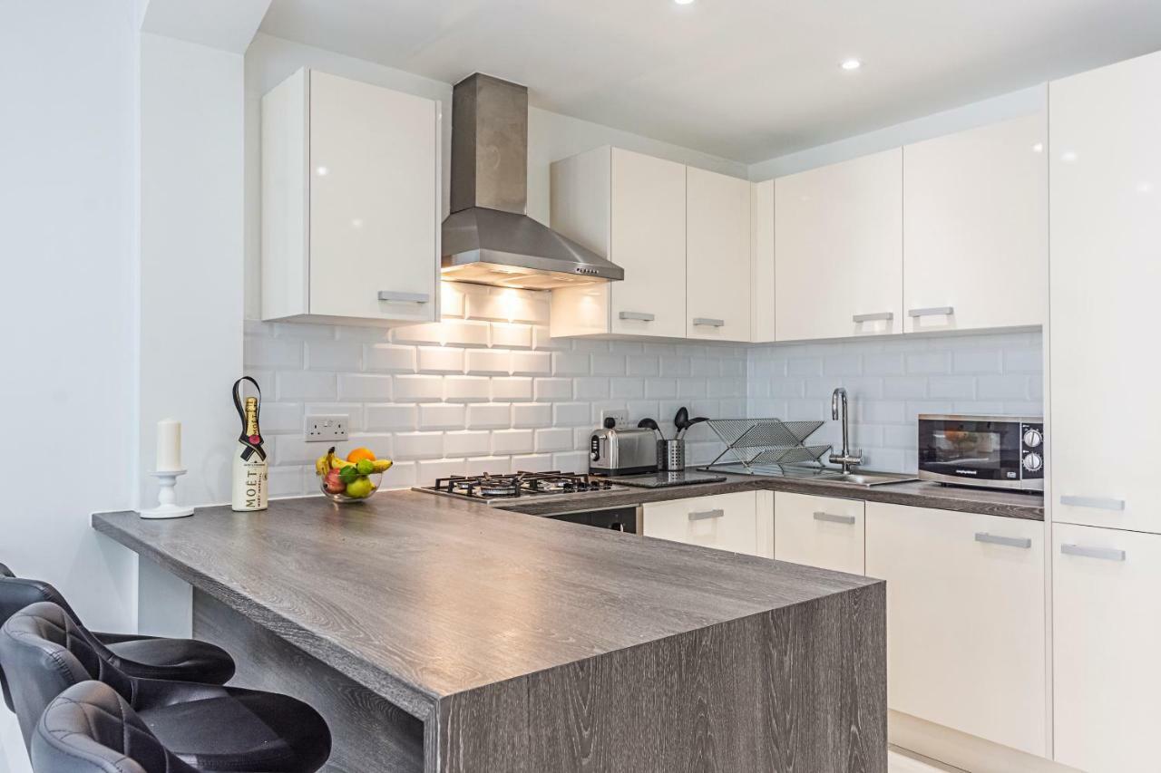 Modern Apartment Canary Wharf London Exterior foto